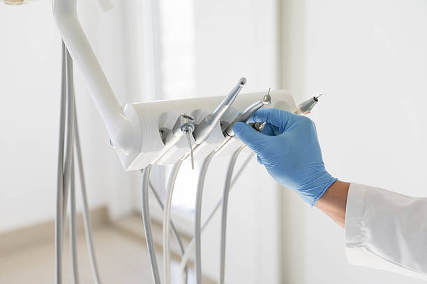 24/7 Emergency Teeth Whitening experts in Broadmoor, CA